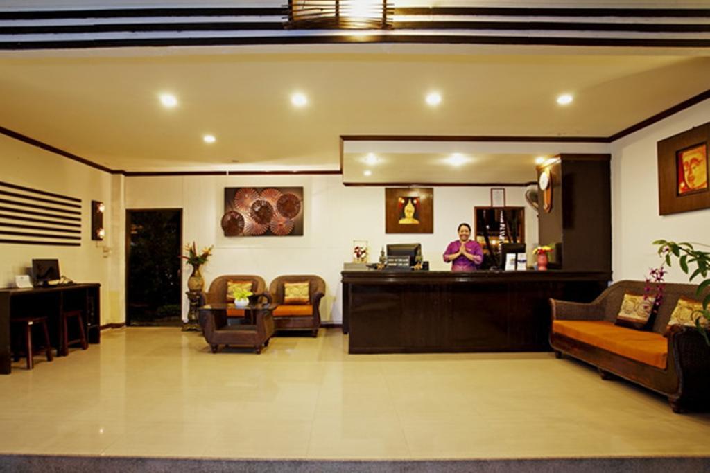 Bamboo Beach Hotel & Spa Patong Exterior foto